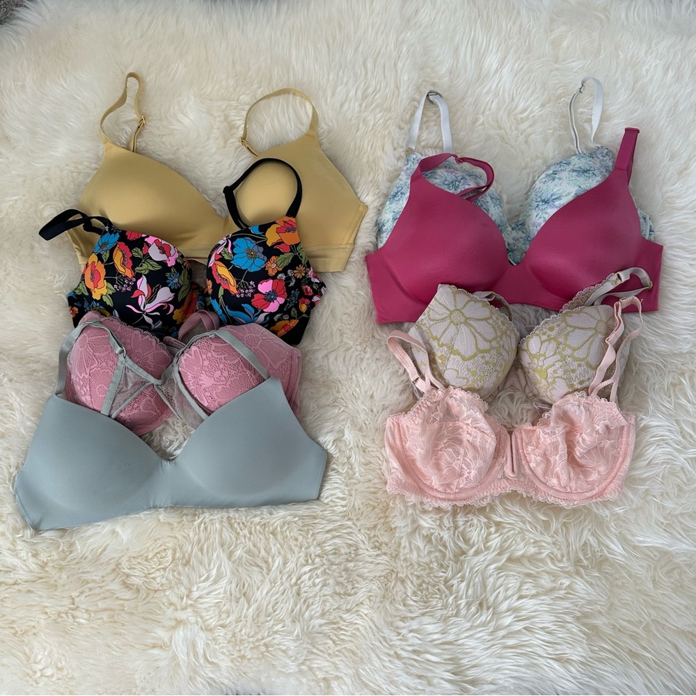 Victoria’s Secret Lot of 8 34D Bras